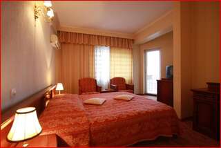 Отель Hotel Mara Бая-Маре Двухместный номер с 1 кроватью или 2 отдельными кроватями-3